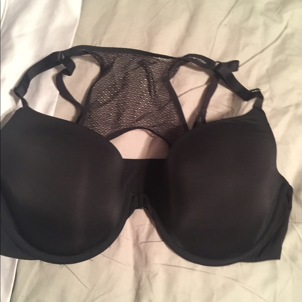 Vs bra